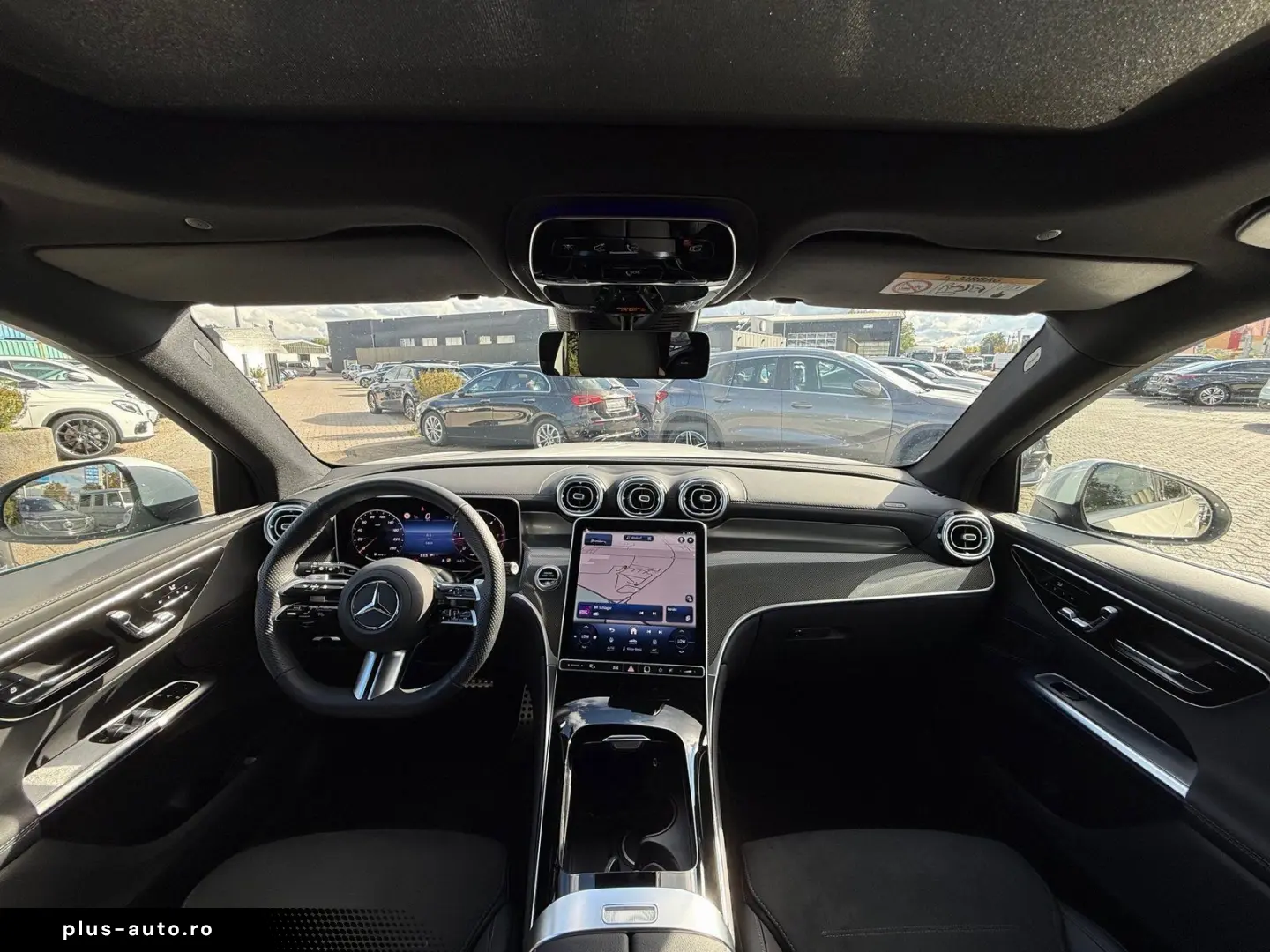 MERCEDES-BENZ GLC 220 d AMG Advanced Pano Winter-Paket LED