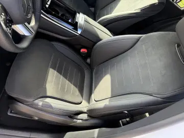 MERCEDES-BENZ GLC 220 d AMG Advanced Pano Winter-Paket LED