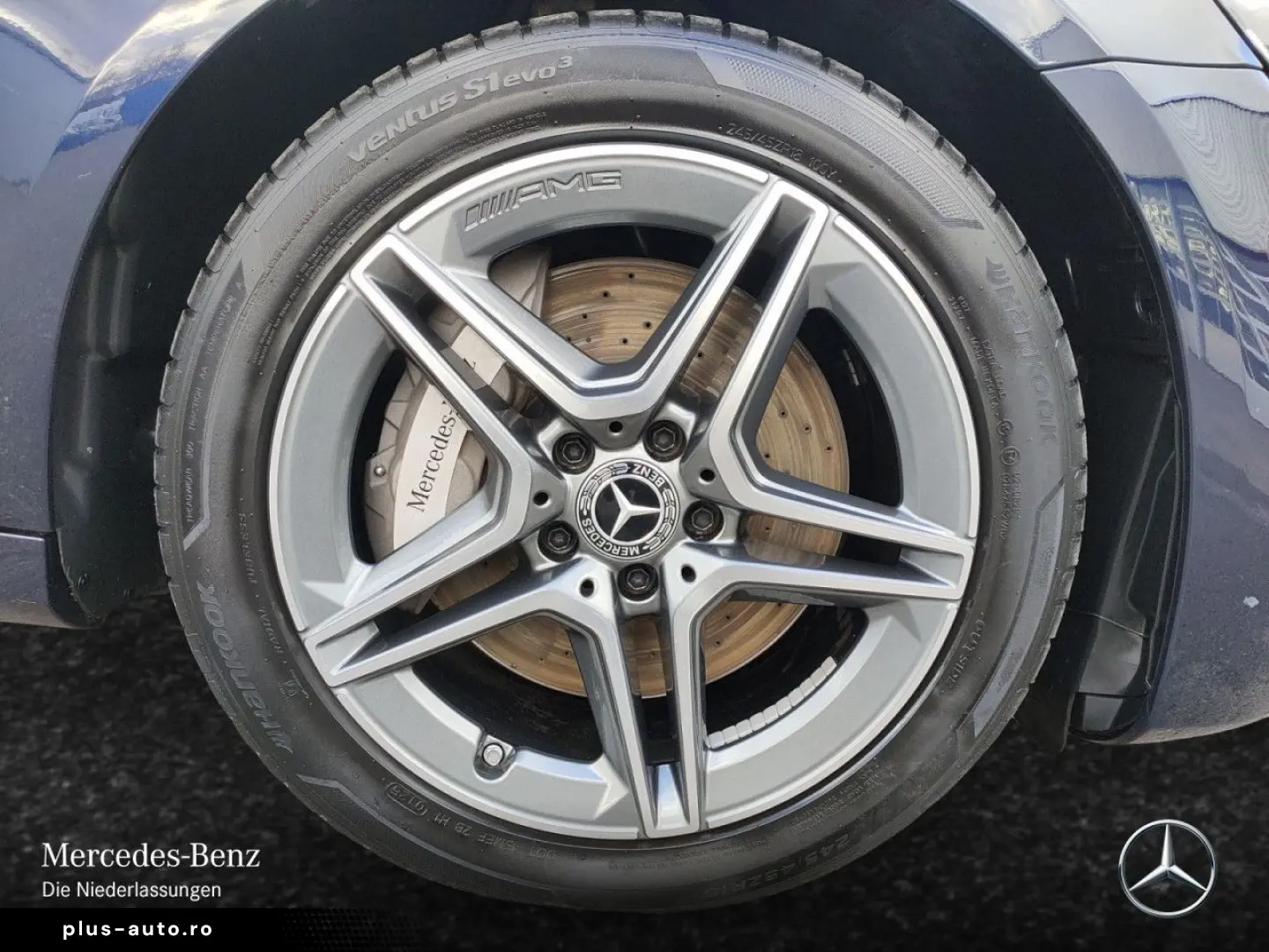 MERCEDES-BENZ E 300 de 4M AMG Pano FAHRASS  Burme 360  HUD