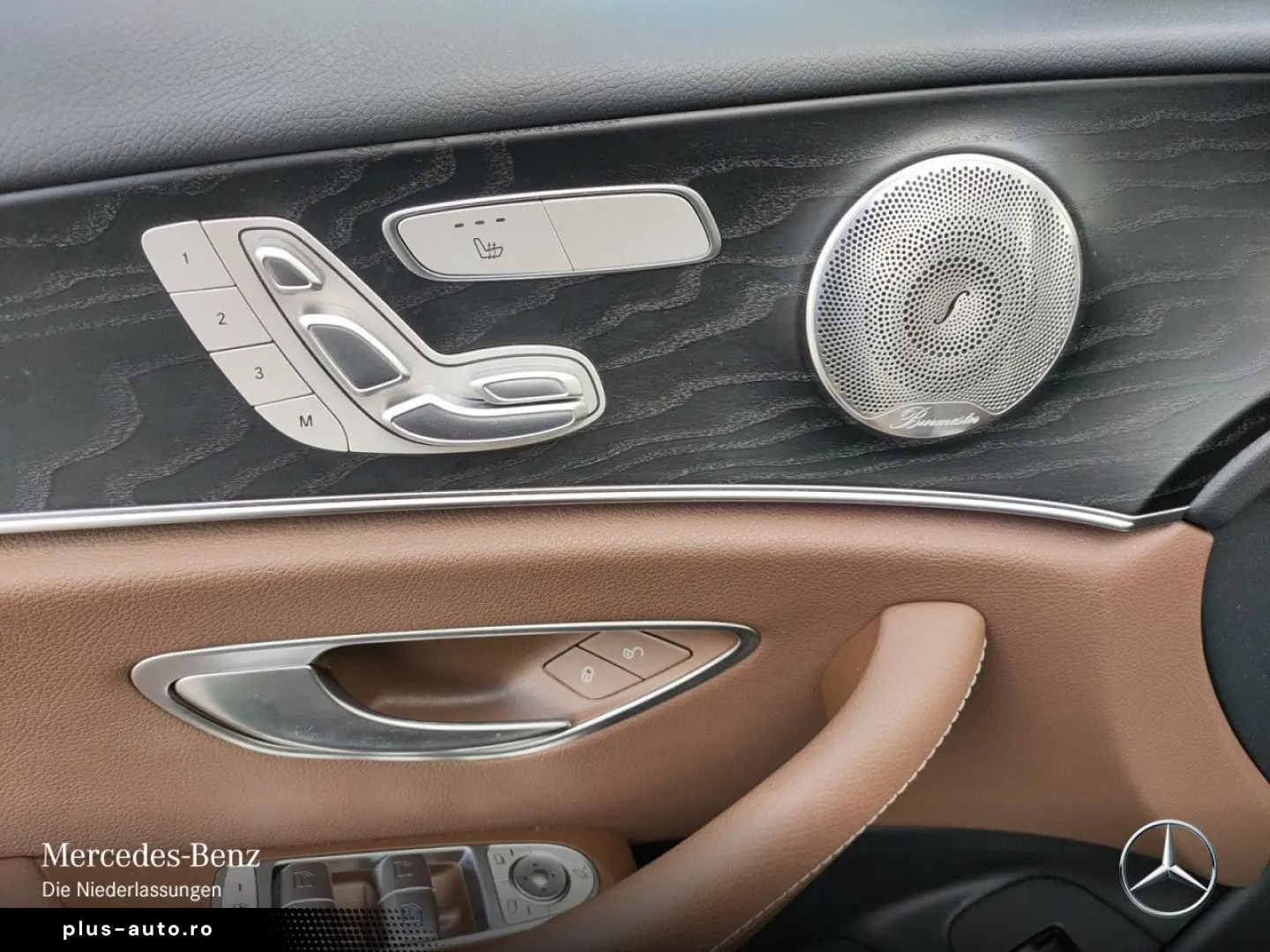 MERCEDES-BENZ E 300 de 4M AMG Pano FAHRASS  Burme 360  HUD