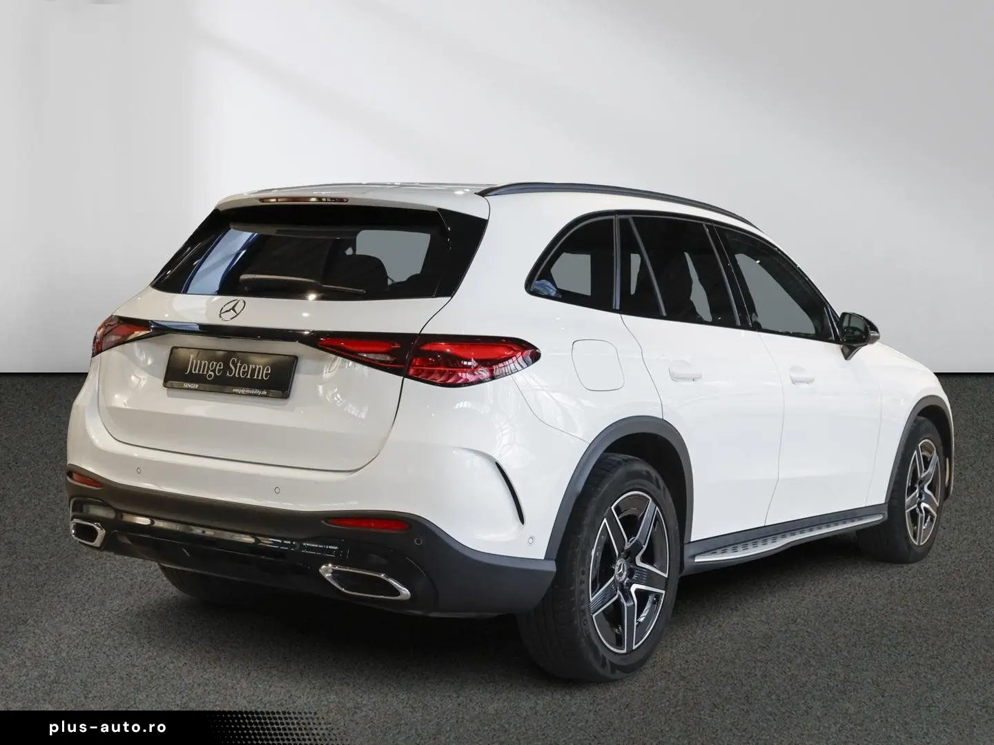 MERCEDES-BENZ GLC 220 d 4M AMG Panorama Rückfahrkamera LED