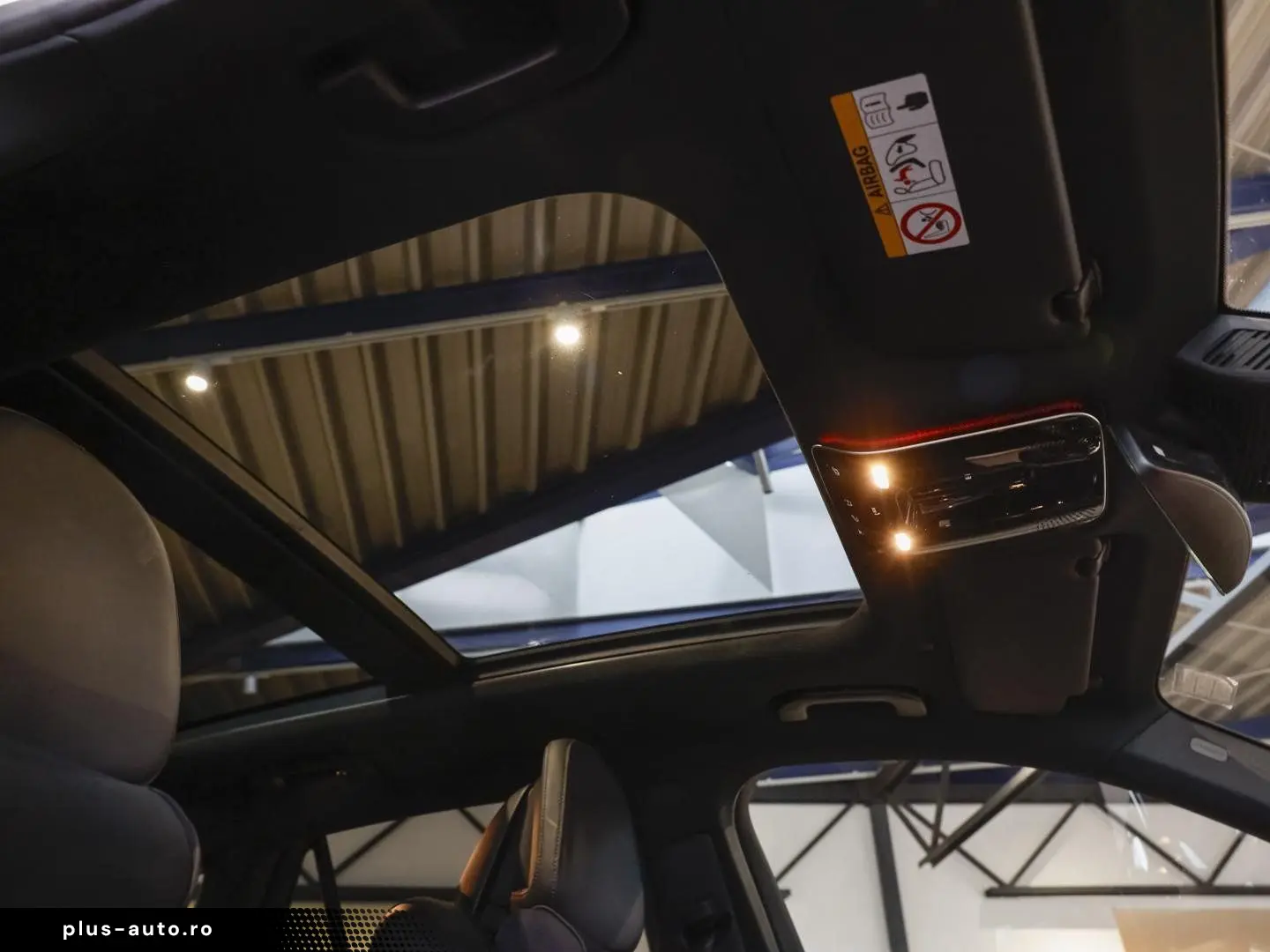 MERCEDES-BENZ GLC 220 d 4M AMG Panorama Rückfahrkamera LED