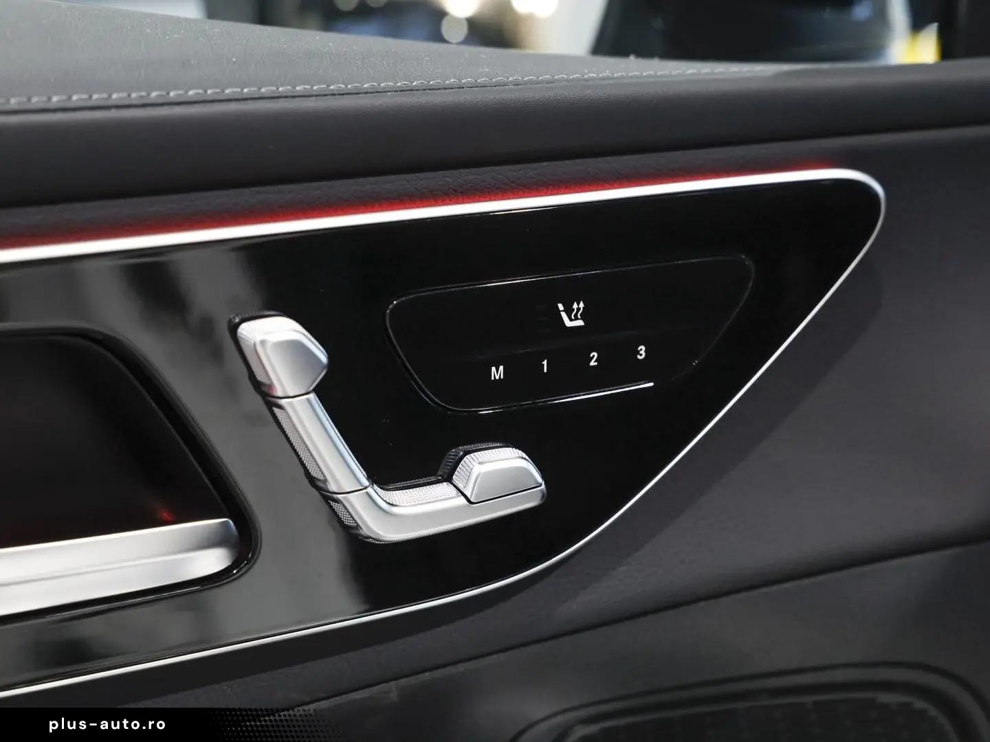 MERCEDES-BENZ GLC 220 d 4M AMG Panorama Rückfahrkamera LED