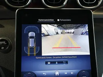 MERCEDES-BENZ GLC 220 d 4M AMG Panorama Rückfahrkamera LED