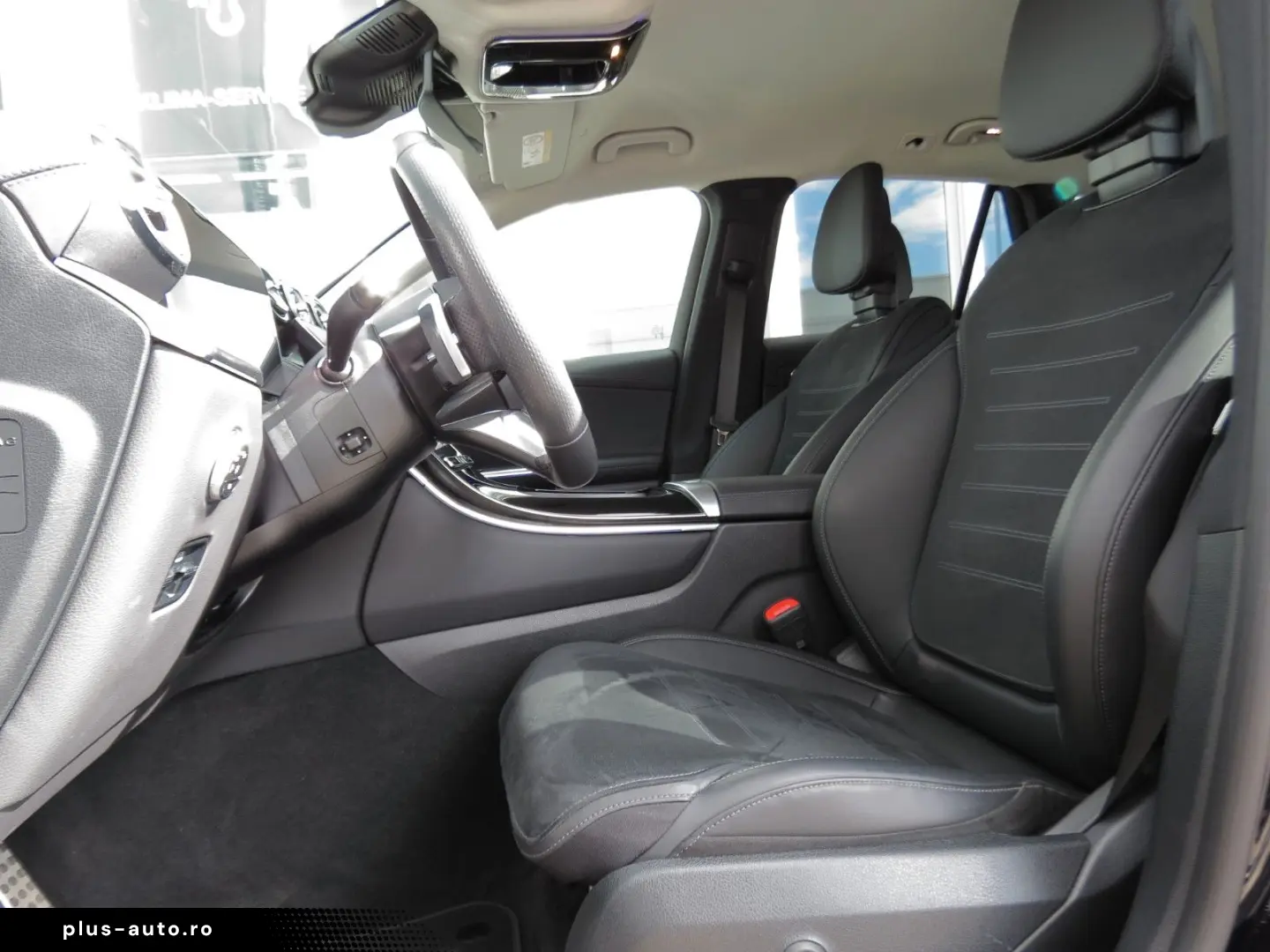 MERCEDES-BENZ GLC 220 d 4Matic AMG LINE AHK EL. SITZ&hellip;