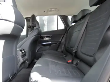 MERCEDES-BENZ GLC 220 d 4Matic AMG LINE AHK EL. SITZ&hellip;