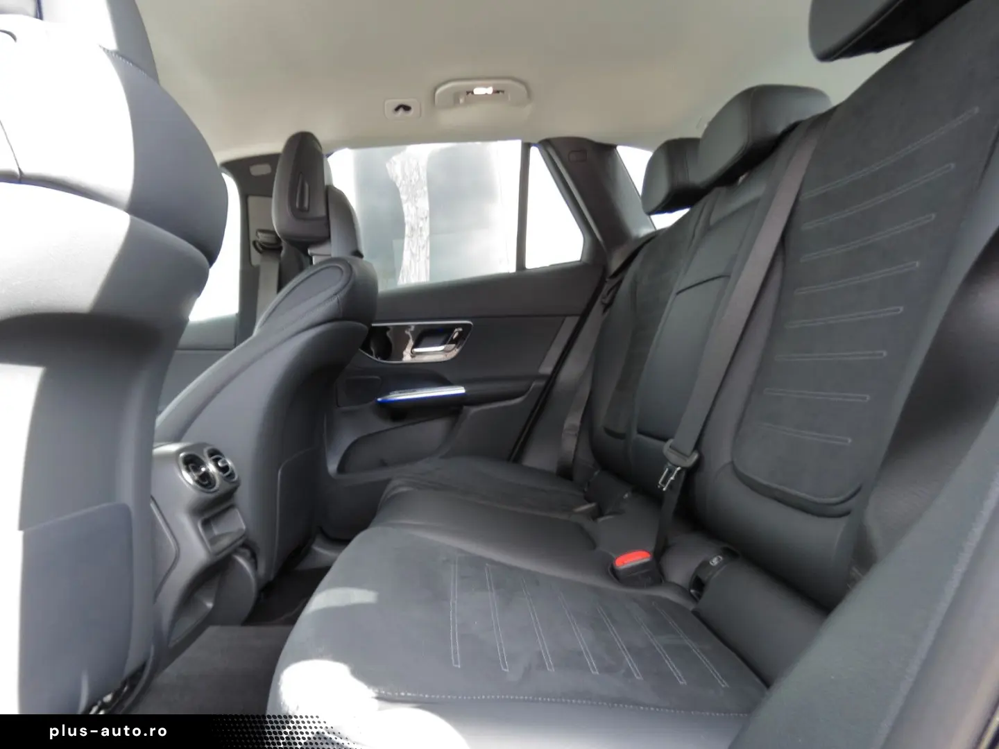 MERCEDES-BENZ GLC 220 d 4Matic AMG LINE AHK EL. SITZ&hellip;