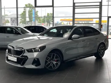 BMW 520d M Sport Pro K.Zg HUD Pano A-LED 360 Kam H-K