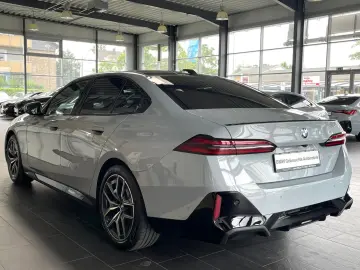 BMW 520d M Sport Pro K.Zg HUD Pano A-LED 360 Kam H-K