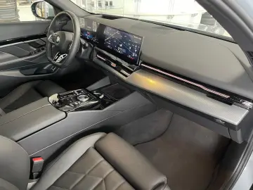 BMW 520d M Sport Pro K.Zg HUD Pano A-LED 360 Kam H-K