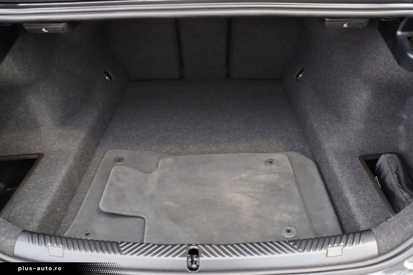 BMW 520d Limousine aut.   M SPORT   NAVI   PANO.   L