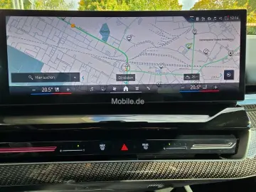 BMW 520i M Sportpaket Komfortsitze Panorama AHK