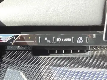 BMW 520i M Sportpaket Komfortsitze Panorama AHK