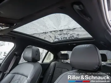 BMW 520i M-Sport Pro SITZBELÜFTUNG PANO 360  STANDHZ