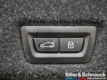 BMW 520i M-Sport Pro SITZBELÜFTUNG PANO 360  STANDHZ
