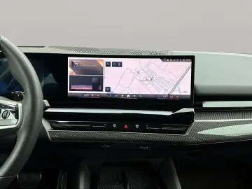 BMW 540d xDrive Limousine M Sport Standheizung LED