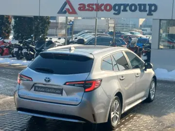 Toyota Corolla TS 1.8 Hybrid 122 CP Dynamic