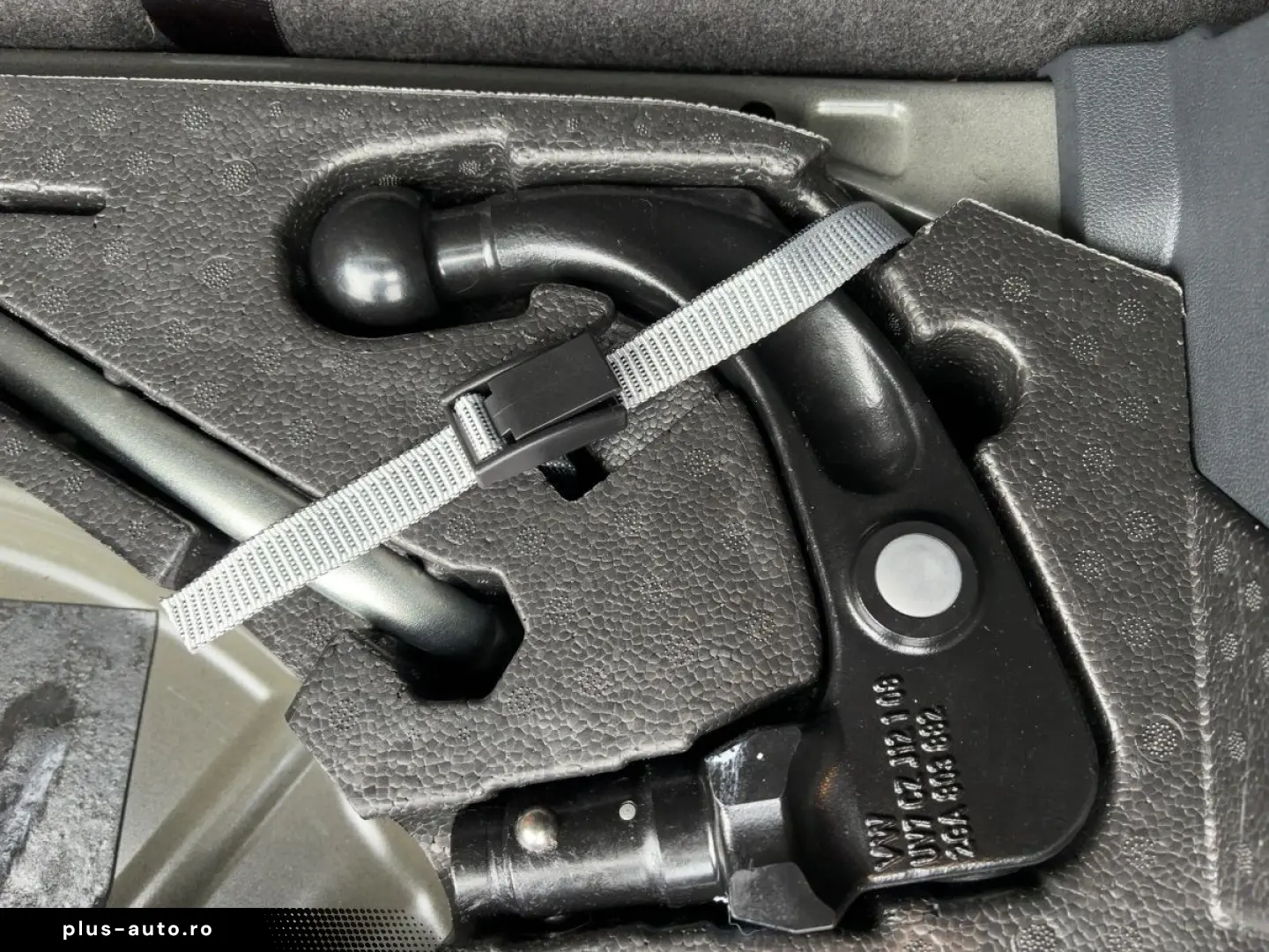 VW T-Roc United R-Line 2.0 TDI DSG 4M LED AHZV ACC