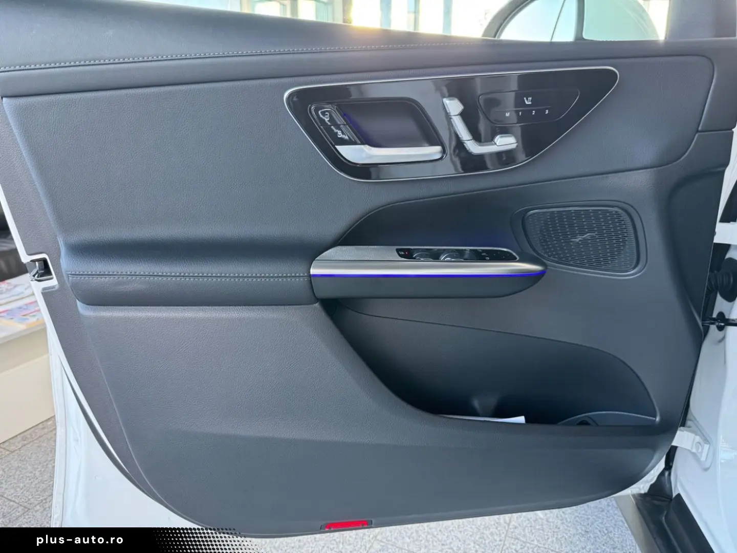 MERCEDES-BENZ GLC 220 d 4M AMG Pano AHK Winter-Paket Kamera