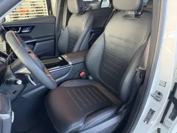 MERCEDES-BENZ GLC 220 d 4M AMG Pano AHK Winter-Paket Kamera