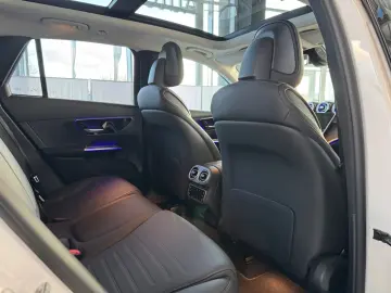 MERCEDES-BENZ GLC 220 d 4M AMG Pano AHK Winter-Paket Kamera