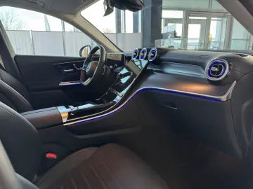 MERCEDES-BENZ GLC 220 d 4M AMG Pano AHK Winter-Paket Kamera