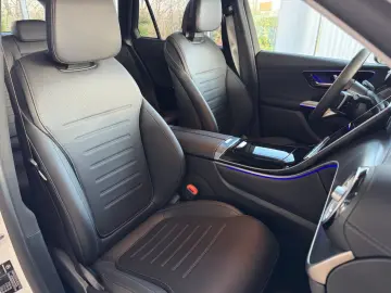 MERCEDES-BENZ GLC 220 d 4M AMG Pano AHK Winter-Paket Kamera