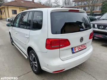 Volkswagen Touran 2.0 TDI DPF DSG Comfortline