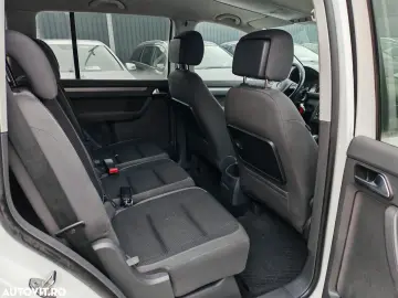 Volkswagen Touran 2.0 TDI DPF DSG Comfortline