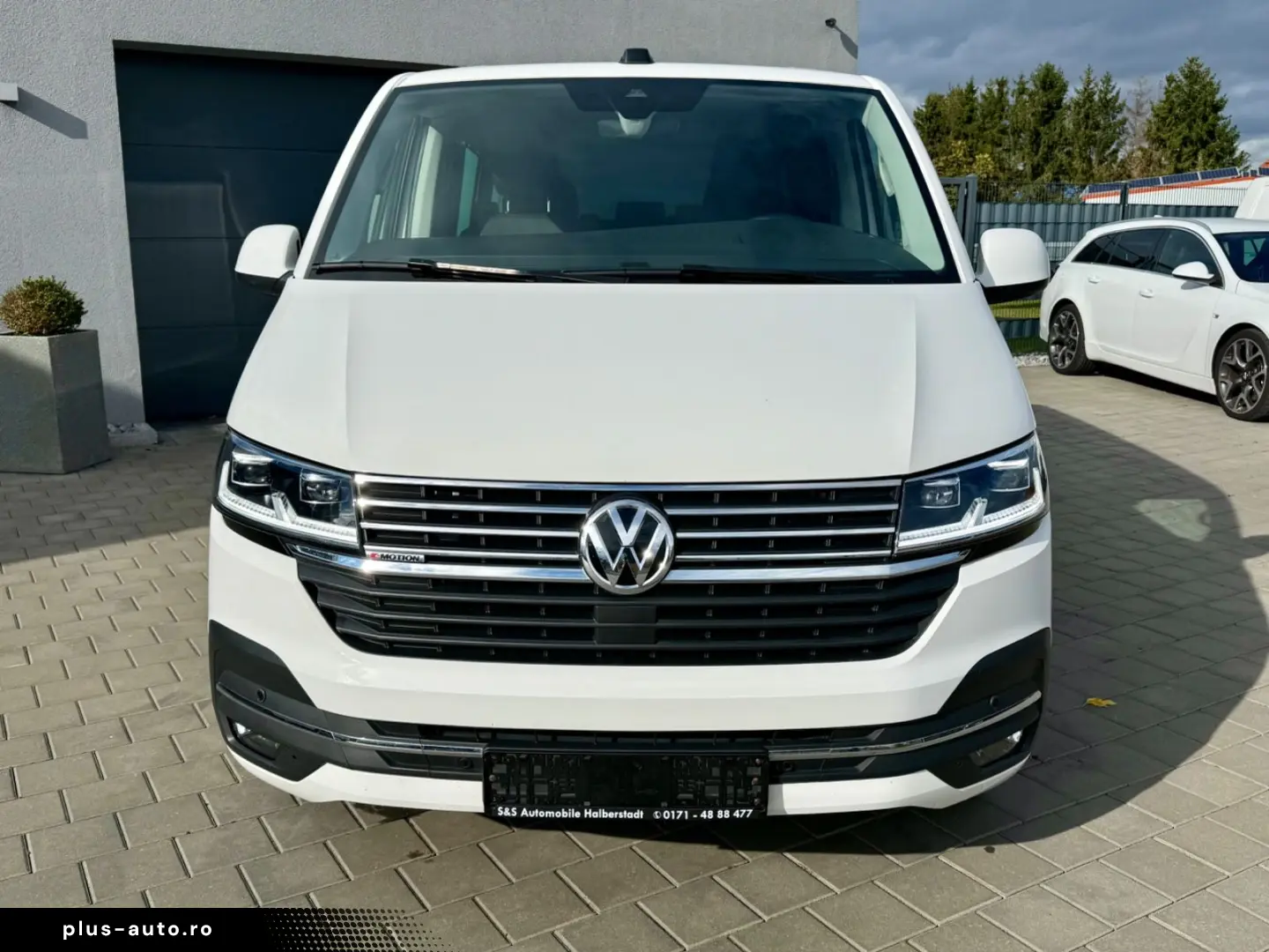 VW T6.1 Multivan Gen-Six DSG 4Motion LED Navi 1.Han