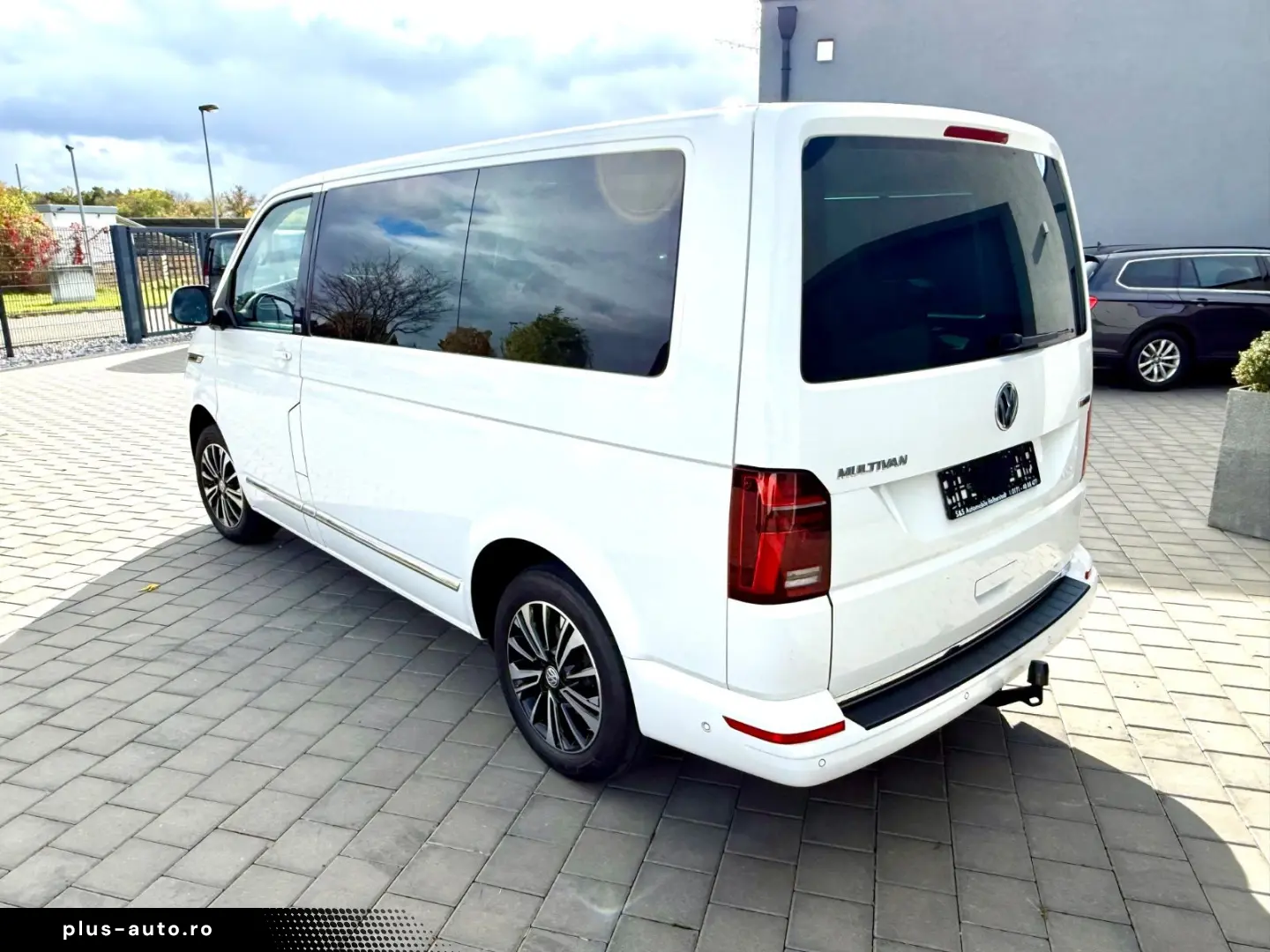 VW T6.1 Multivan Gen-Six DSG 4Motion LED Navi 1.Han