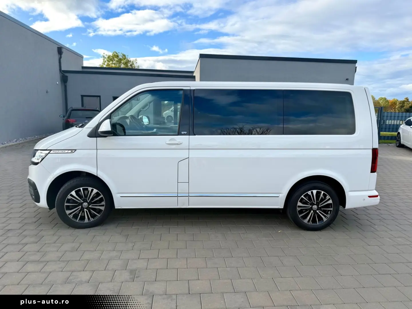 VW T6.1 Multivan Gen-Six DSG 4Motion LED Navi 1.Han