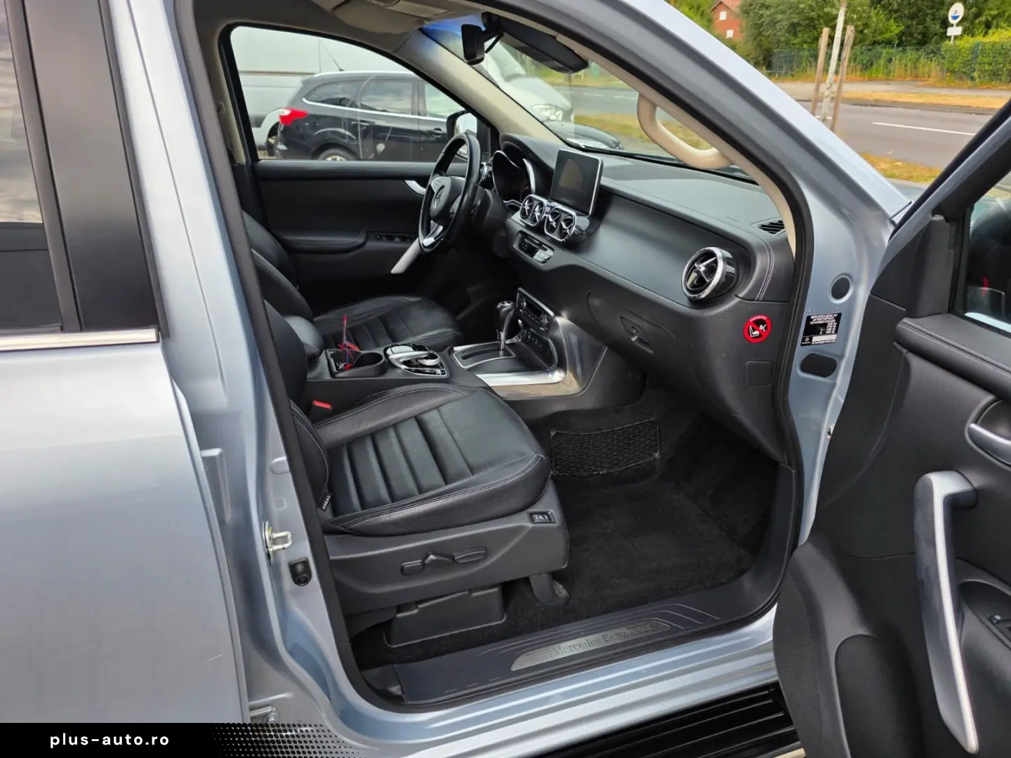 MERCEDES-BENZ X 350d 4Matic DoKa Edition Power 258PS