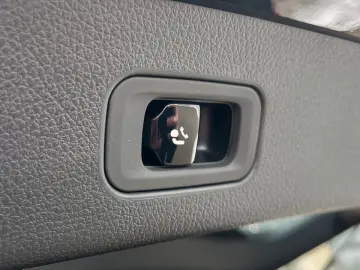 MERCEDES-BENZ GLC 220 d 4M  Edition-AMG AHK Distr Ca&hellip;