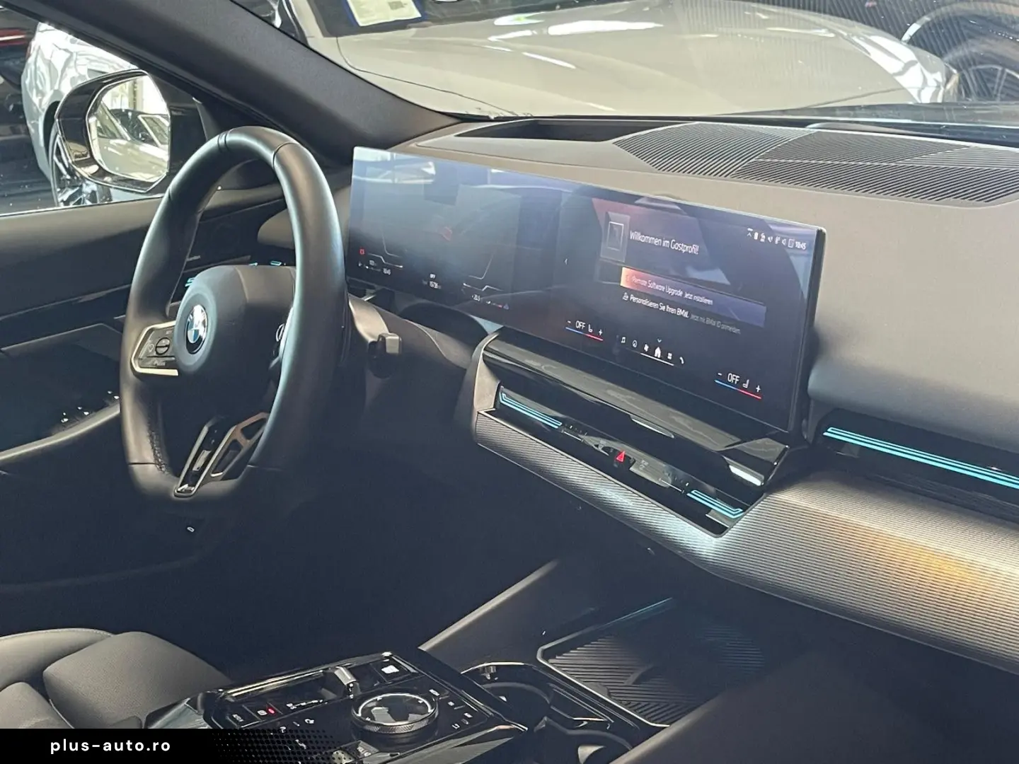 BMW 520i M Sport Pro PANO ICONIC 360  20  HUD