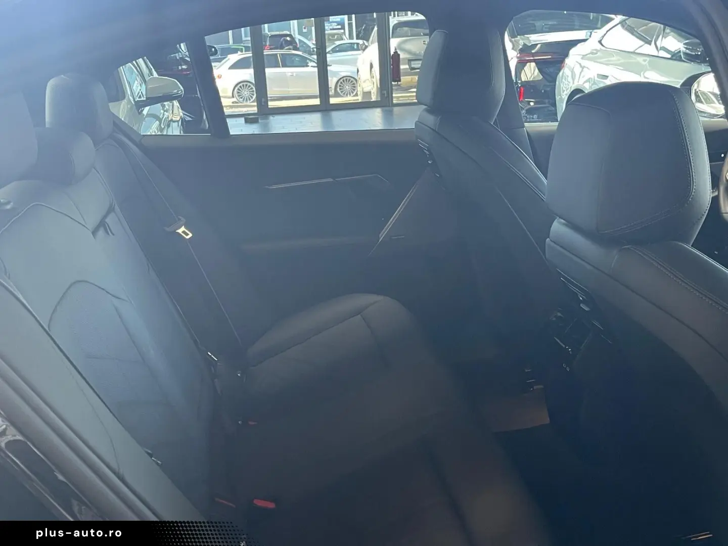 BMW 520i M Sport Pro PANO ICONIC 360  20  HUD