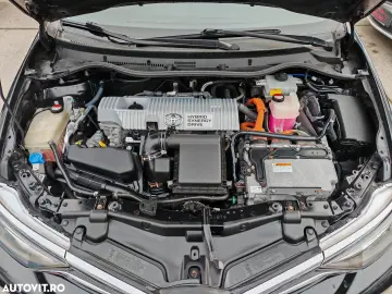 Toyota Auris 1.8 L VVT-i Hybrid Sol