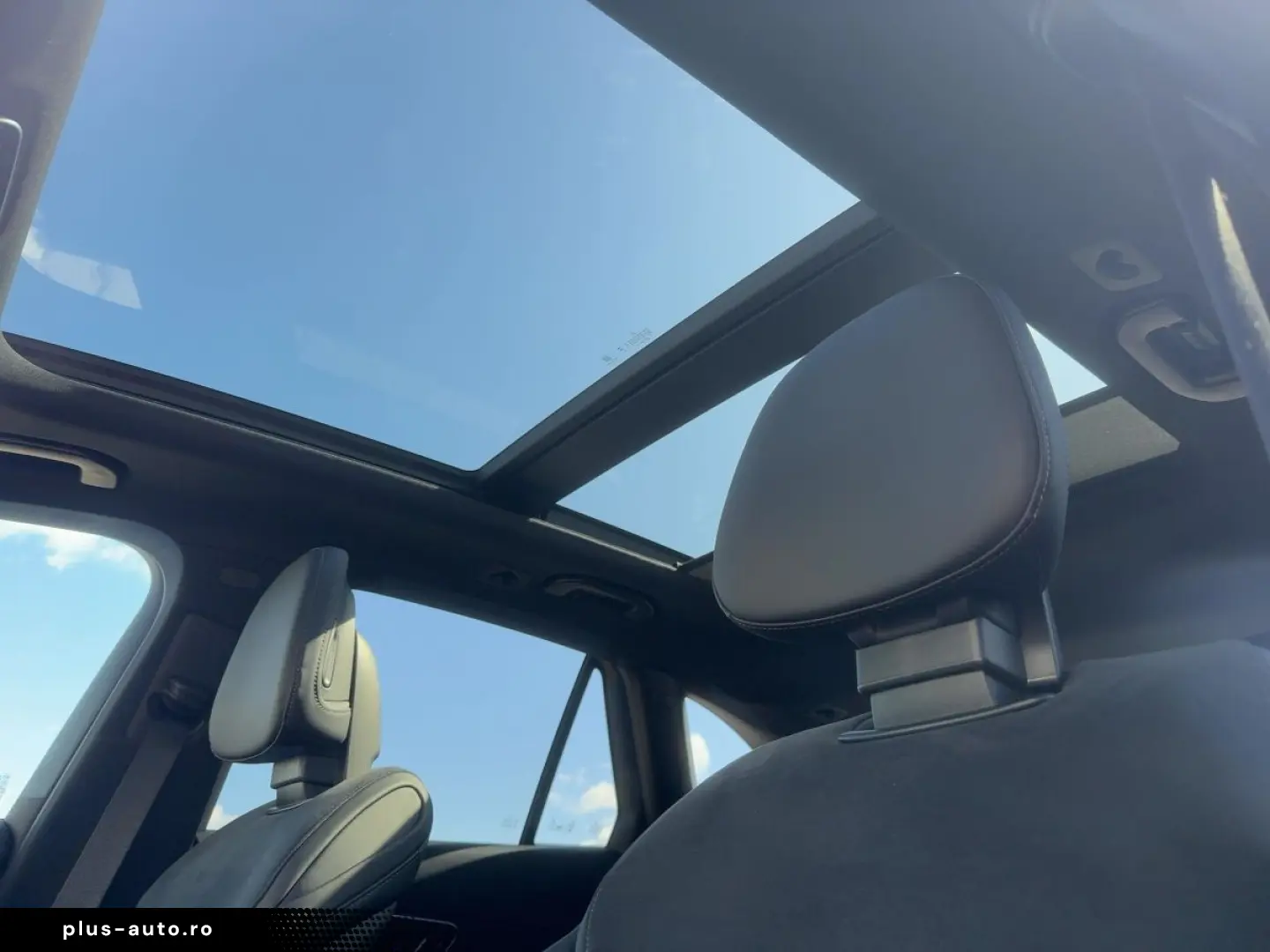 MERCEDES-BENZ GLC 220 d 4M AMG Line S-Dach TWA Night Pano