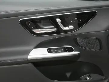 Mercedes-Benz GLC 220 d 4MATIC AMG