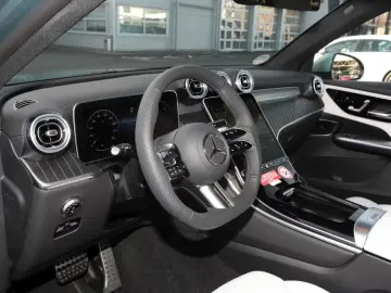 Mercedes-Benz GLC 220 d 4MATIC AMG Navi Panorama