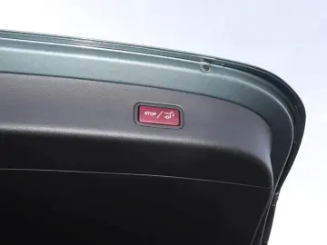 Mercedes-Benz GLC 220 d 4MATIC AMG Navi Panorama