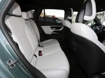 Mercedes-Benz GLC 220 d 4MATIC AMG Navi Panorama