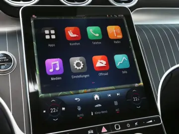 Mercedes-Benz GLC 220 d 4MATIC AMG Navi Panorama