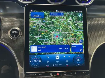 MERCEDES-BENZ GLC 220 d 4M AMG AHK Pano Memory 360  Ambiente