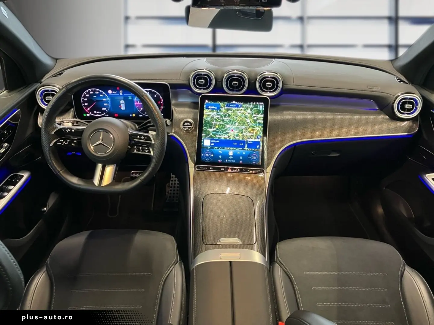 MERCEDES-BENZ GLC 220 d 4M AMG AHK Pano Memory 360  Ambiente