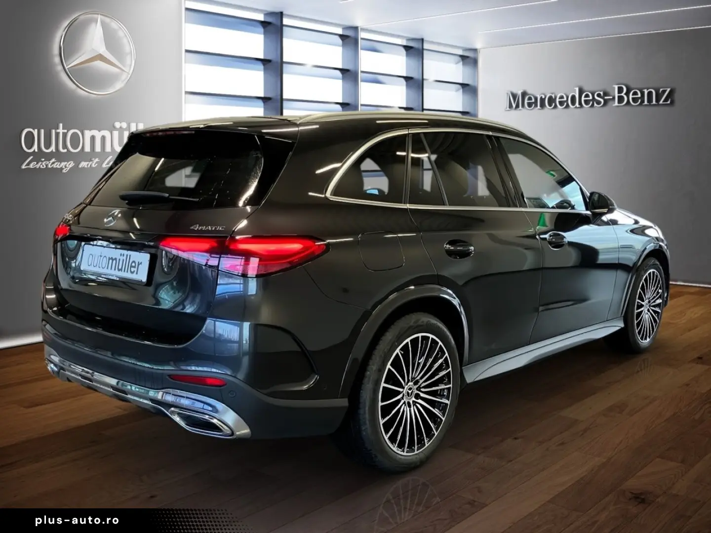 MERCEDES-BENZ GLC 220 d 4M AMG AHK Pano Memory 360  Ambiente