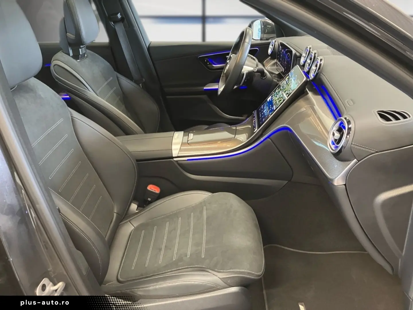 MERCEDES-BENZ GLC 220 d 4M AMG AHK Pano Memory 360  Ambiente