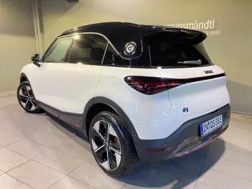 SMART #1 BRABUS Sound Pano Dist Matrix 360  HeadUp 4WD