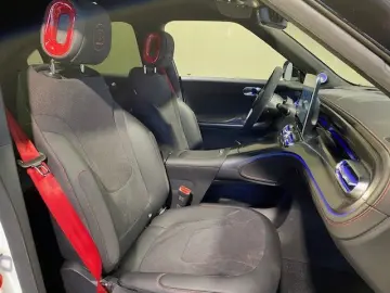 SMART #1 BRABUS Sound Pano Dist Matrix 360  HeadUp 4WD