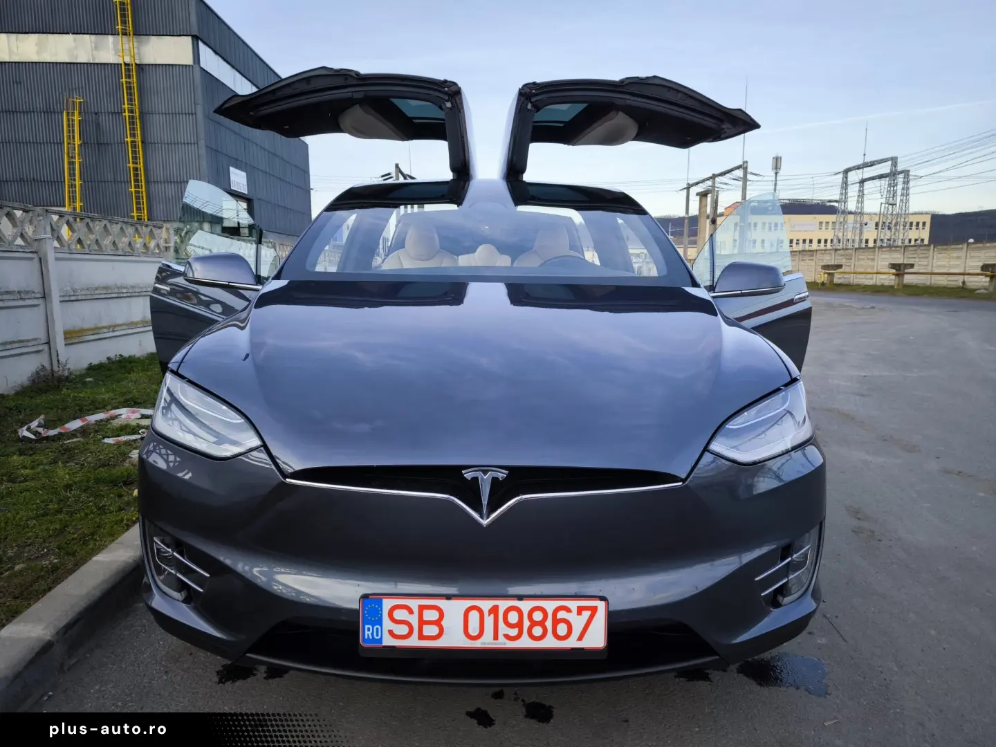 Tesla Model X